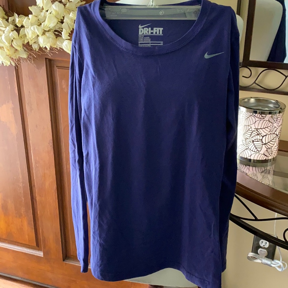 Nike Sports Tee